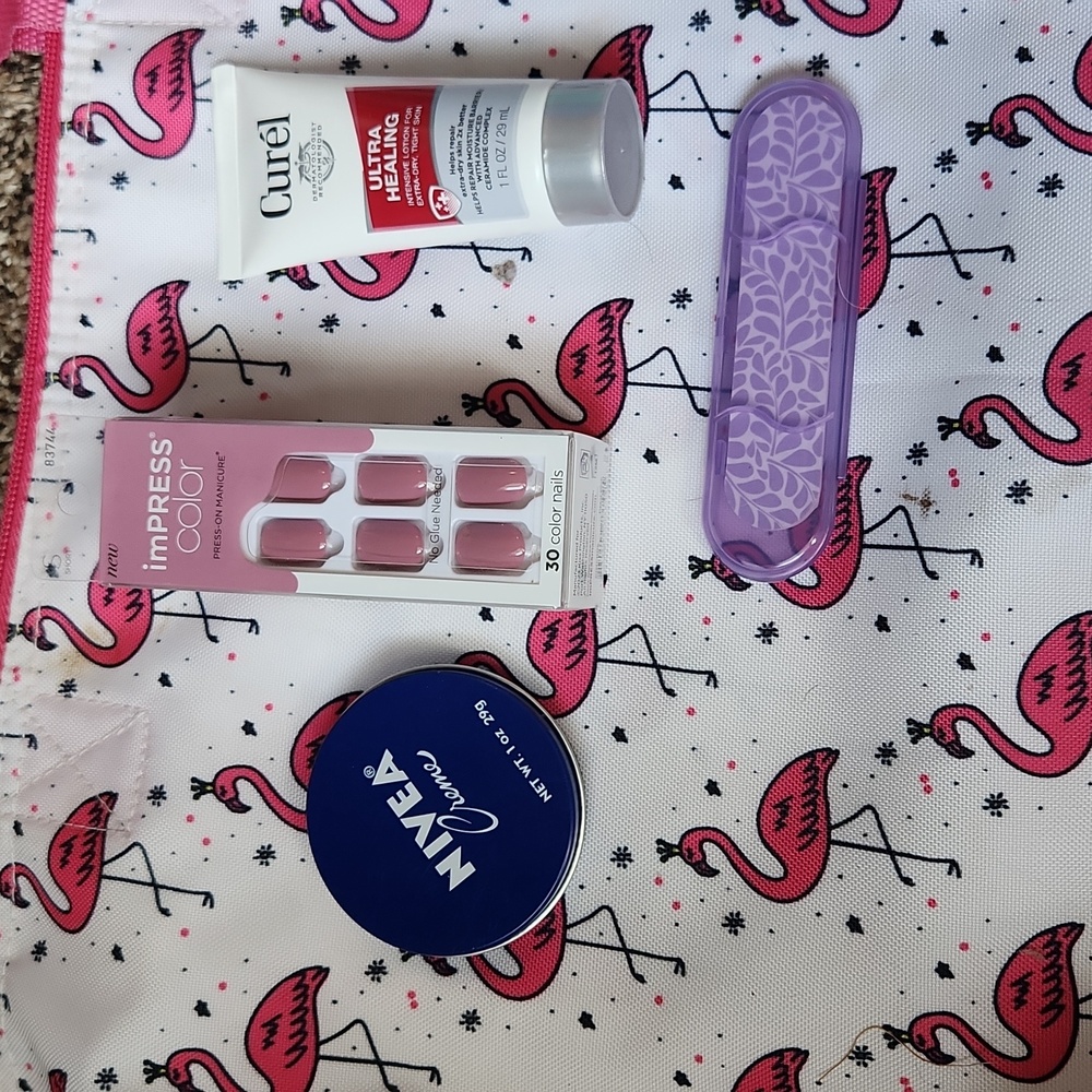Hand healing kit